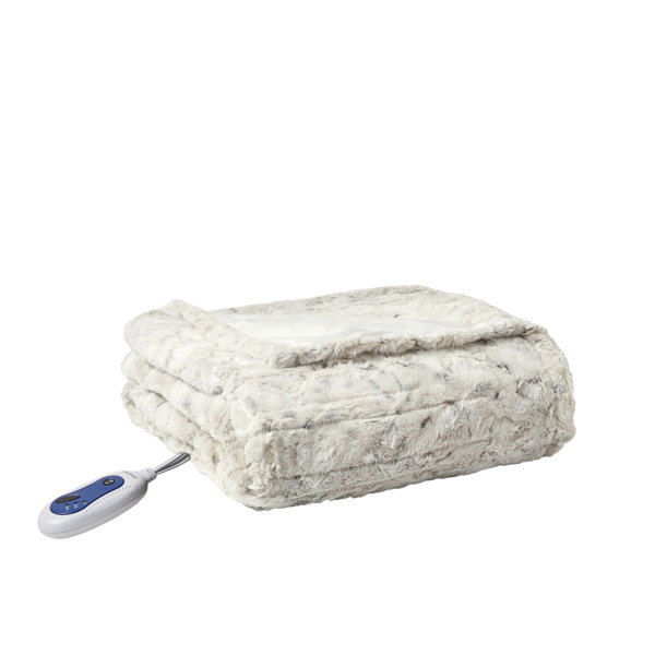 Beautyrest Zuri Oversized Heated Faux Fur Throw & Reviews | Wayfair